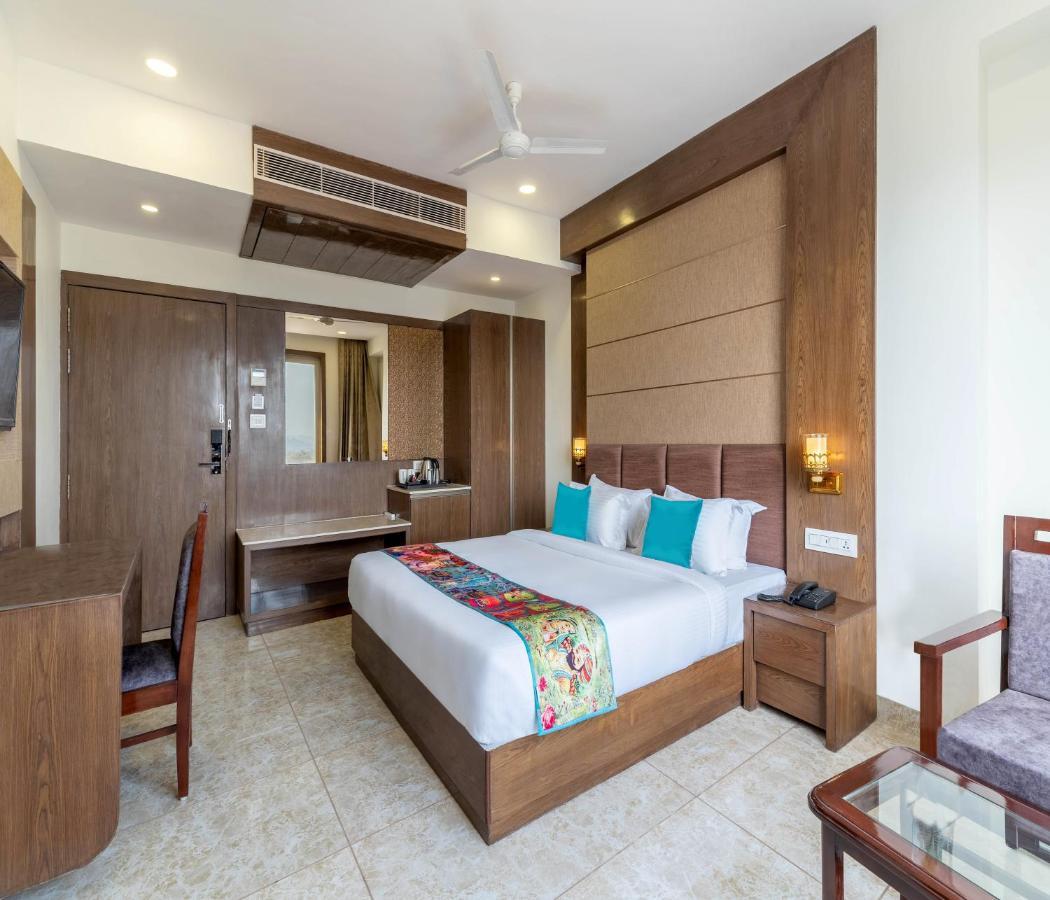 Hotel Pandora Grand, Udaipur- Nestled In Nature Wrapped In Luxury Dış mekan fotoğraf