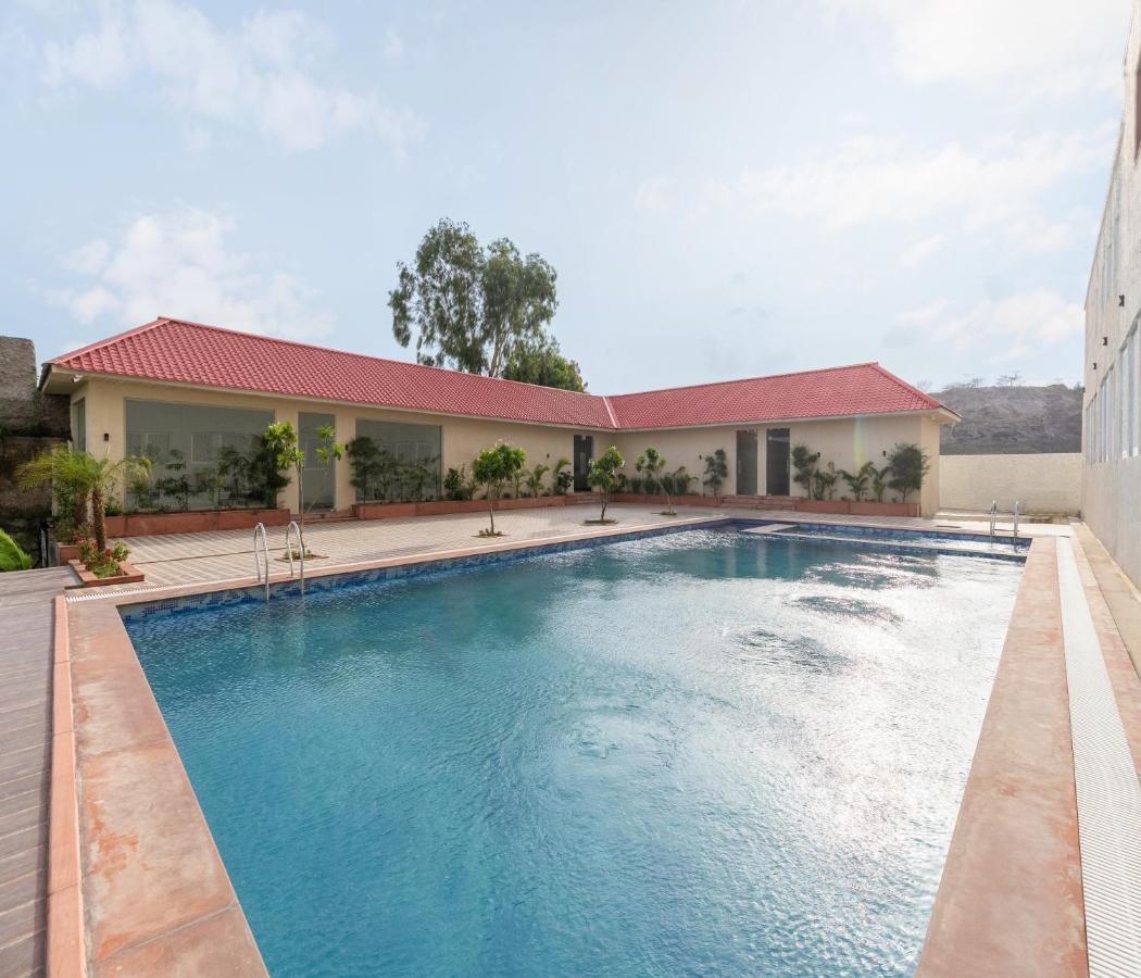Hotel Pandora Grand, Udaipur- Nestled In Nature Wrapped In Luxury Dış mekan fotoğraf