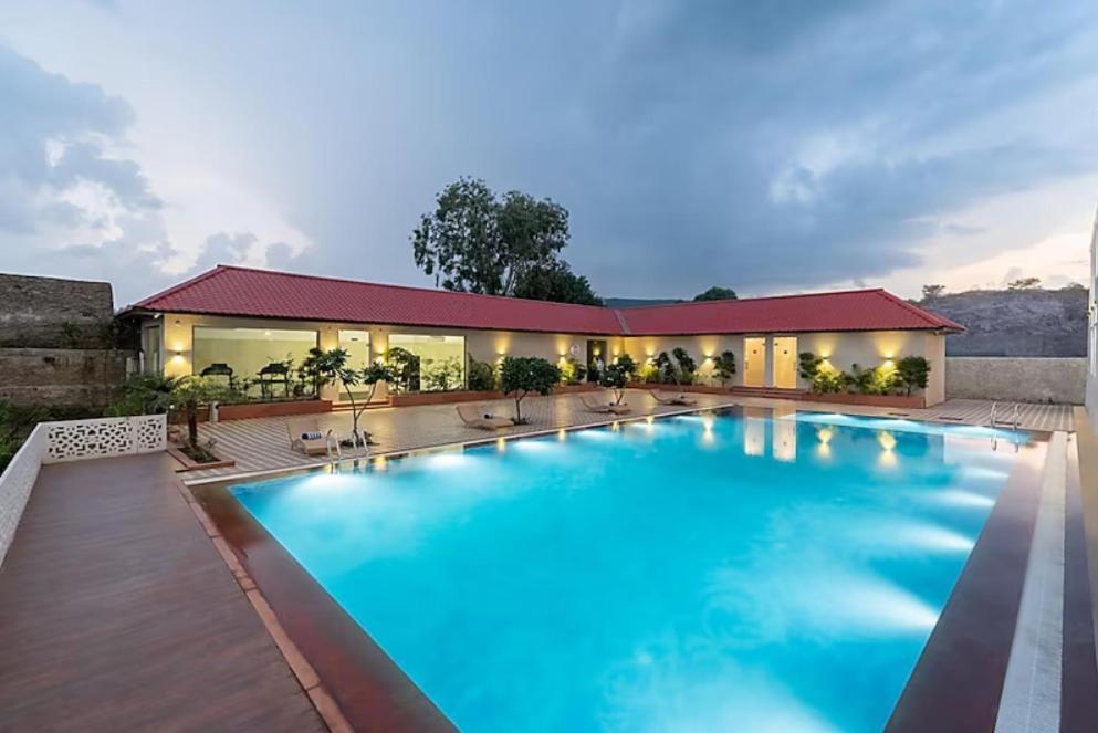 Hotel Pandora Grand, Udaipur- Nestled In Nature Wrapped In Luxury Dış mekan fotoğraf